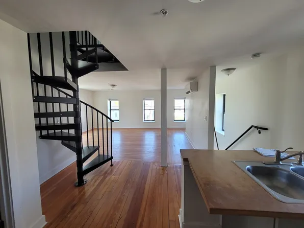 225A Conway St #225A, Greenfield, MA 01301