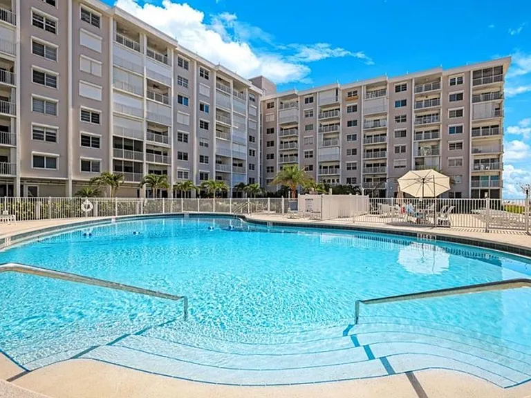3443 Gulf Shore Blvd N #504 — Photo 18