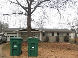 10456 Gardo Ct, Saint Louis, MO 63137