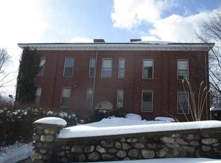 40 School St APT 4, Haverhill, MA 01830