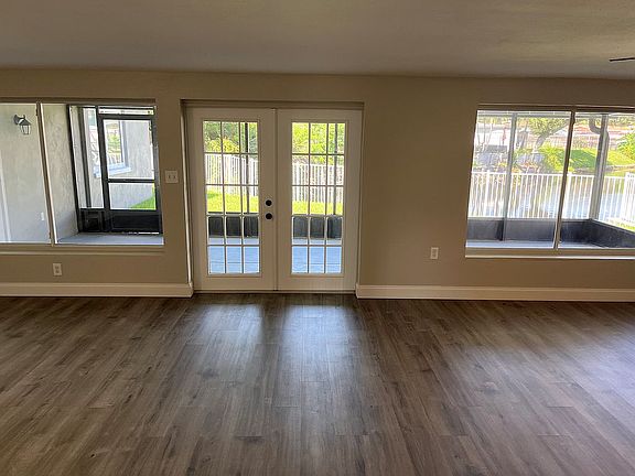 4th image of 9098 127th Ln