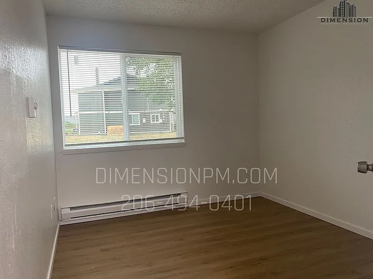 2 & 3 Bedroom Apartments Near Trail! — Photo 21