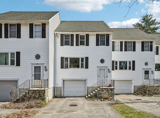 13 Stanorm Dr APT F, Newmarket, NH 03857