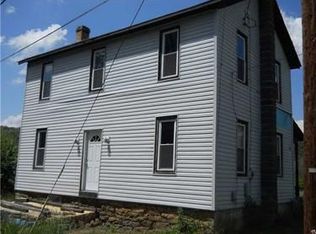 200 Meyers St, Hooversville, PA 15936