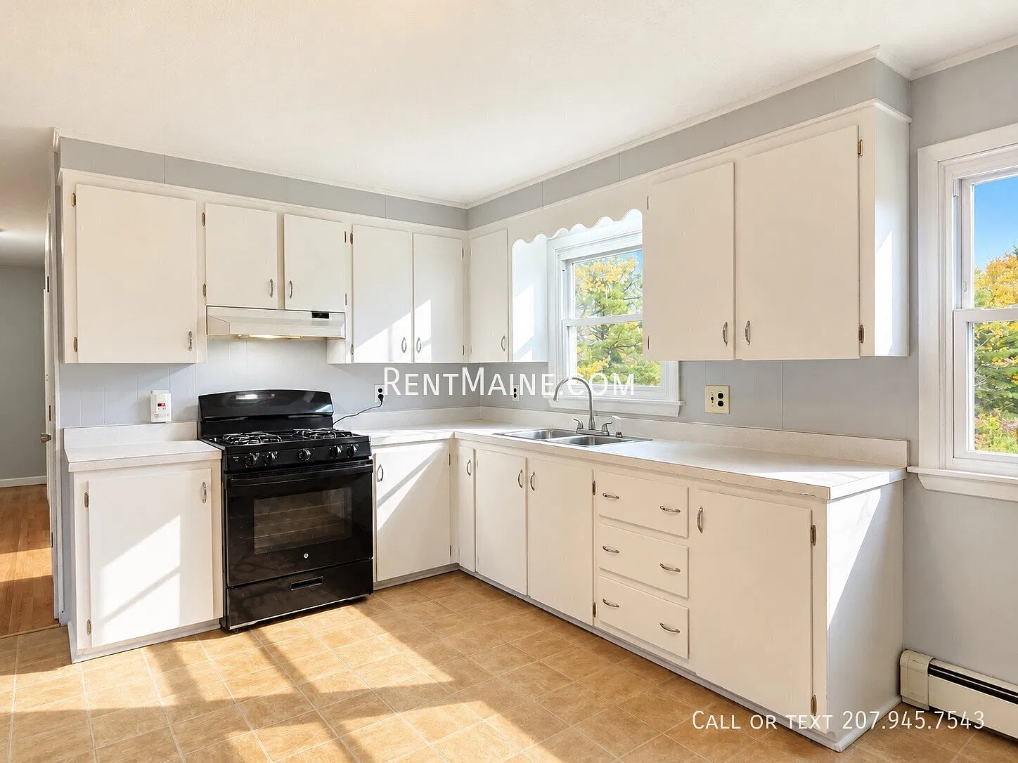 3 bed, 1000 sqft, $1,875 — Photo 2