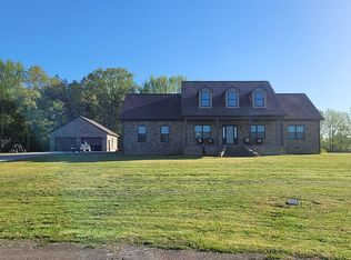 170 Kirk Cv, Adamsville, TN 38310