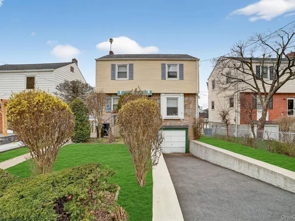 65 Hillview Avenue, Yonkers, NY 10704