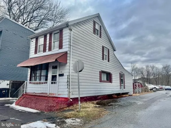 100 N John St, Girardville, PA 17935
