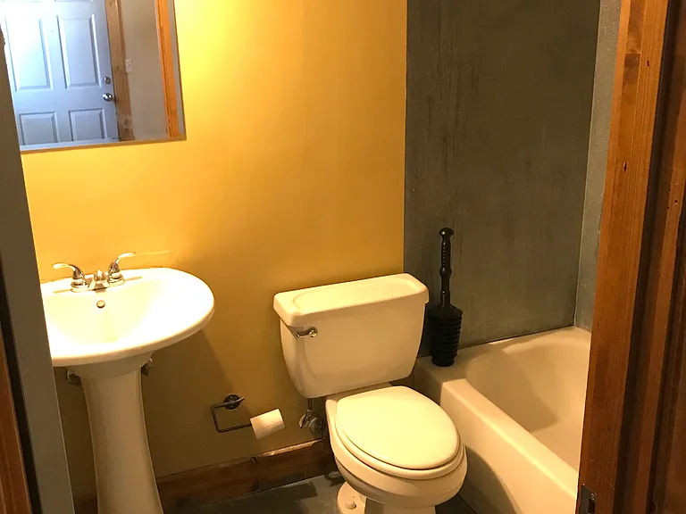 801 Main St — Photo 6
