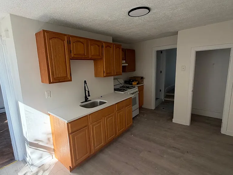 209 Watchung Ave #2B — Photo 6