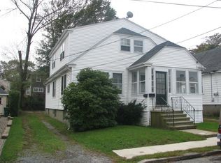 6 Boughton Rd #1, Newport, RI 02840