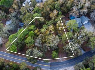 311 Dulamo Rd, Saint Helena Island, SC 29920