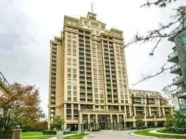18 Kenaston Gdns #318, Toronto, ON M2K 3C7