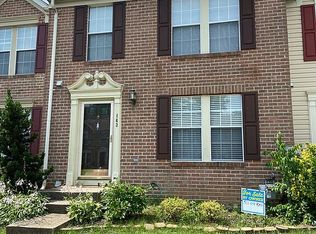 143 Foxview Dr, Glen Burnie, MD 21061