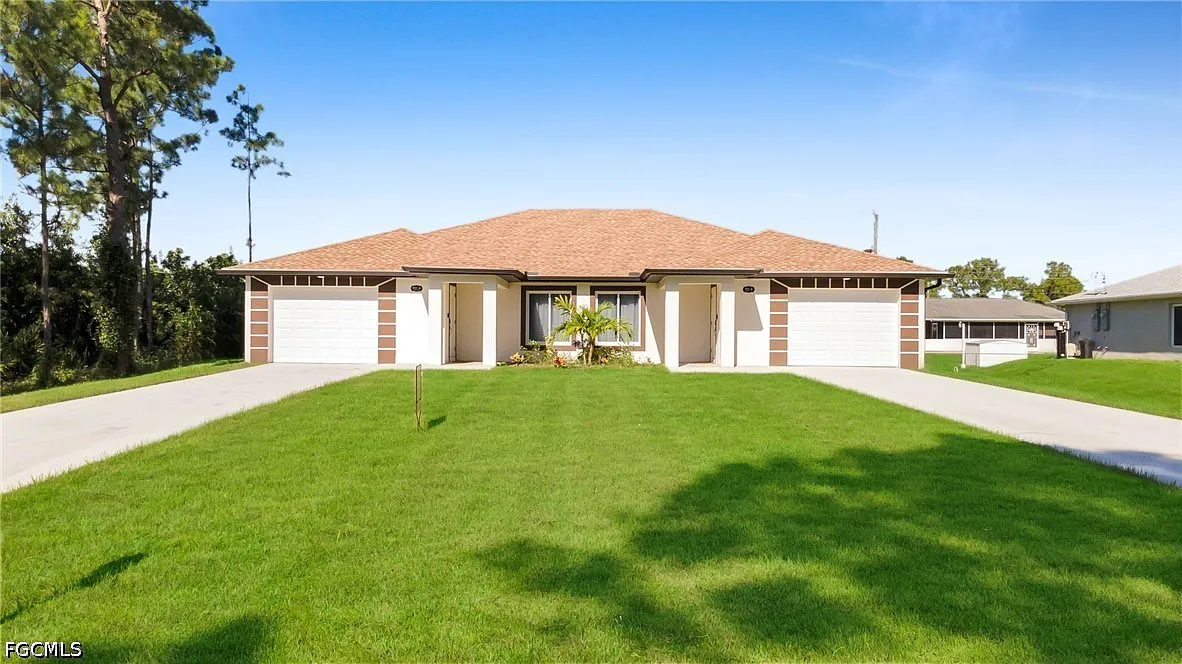 3 bed, 2.0 bath, 1200 sqft, $1,700 — Photo 1