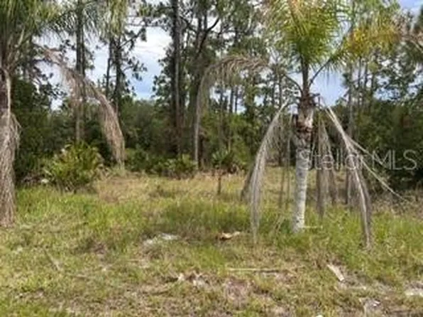 823 Pandora Dr #13, Indian Lake Estates, FL 33855