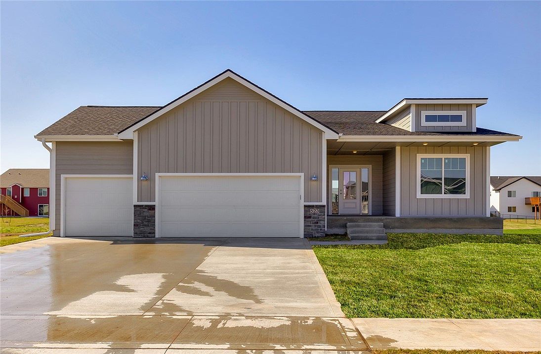 523 Wicker Dr, Huxley, IA 50124 Zillow