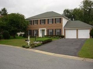 3064 Holbein Dr, Lancaster, PA 17601