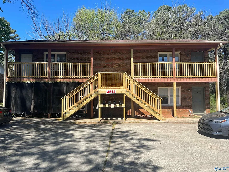 4514 Bonnell Dr NW #C