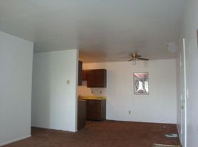 8550 S 300 E, Sandy, UT