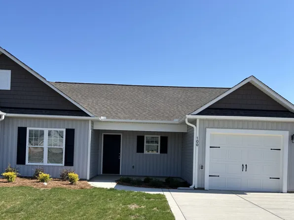 100 Bradfield Cir, Dunn, NC