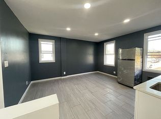 70-01 69th St #2, Ridgewood, NY 11385