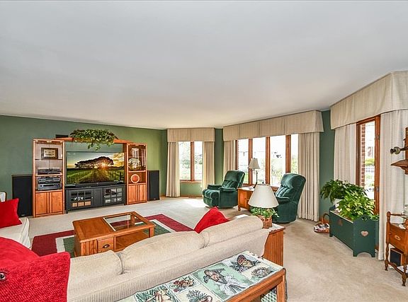 5th image of 19706 Silverside Dr