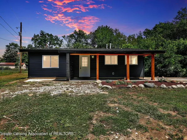 4377 Hull Rd, Leslie, MI 49251