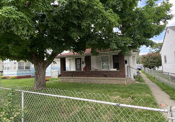 2nd image of 400 N Grant Ave #663635
