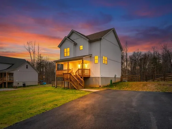 240 Ned Brown Rd, Amherst, VA 24521