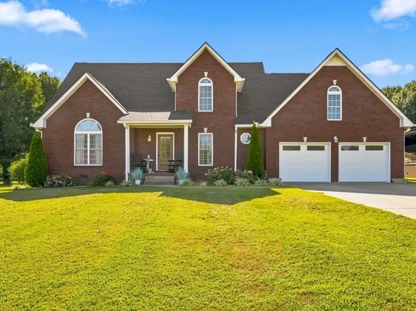 2053 Hickory Dr, Springfield, TN 37172