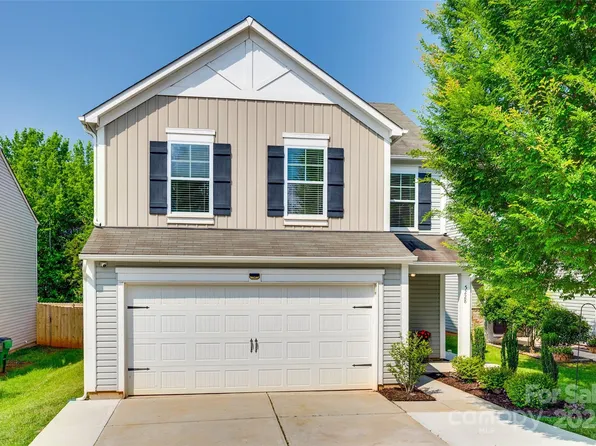 5228 Tomsie Efird Ln, Charlotte, NC 28269