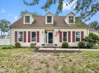 344 Lake Shore Dr, Brick, NJ 08723
