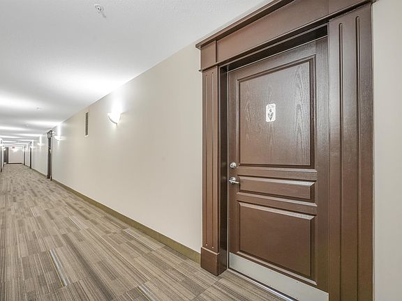 4th image of 300 Palisades Way #326