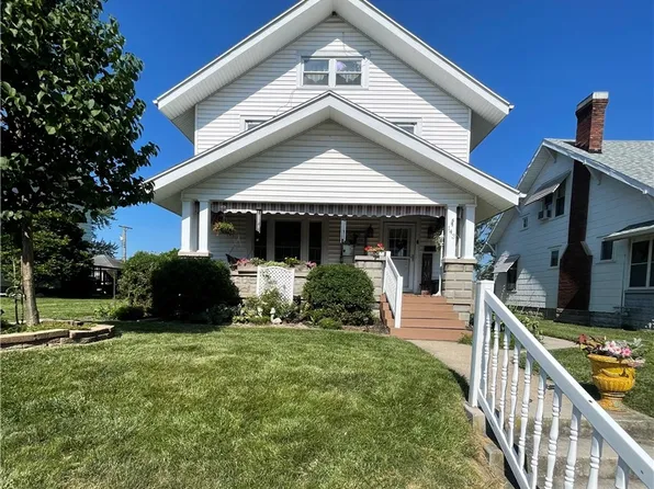 143 Irvington Ave, Bradford, OH 45308