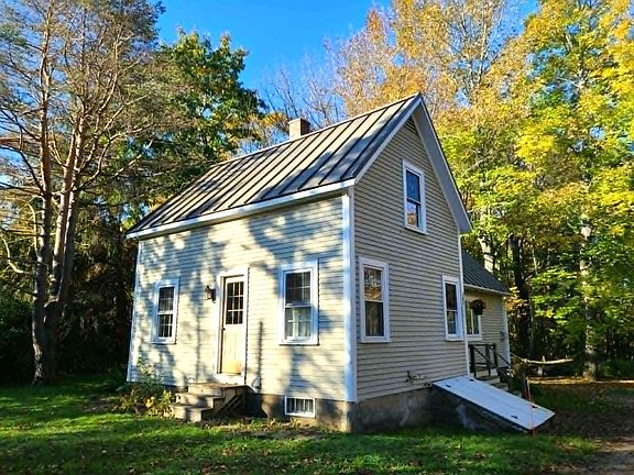 3rd image of 659 Wiscasset Road