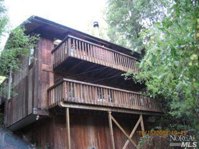 1st image of 241 Cascade Dr