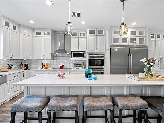 4th image of 21102 Bircholm Ct