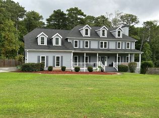 1125 Pebble Bend Dr, Grayson, GA