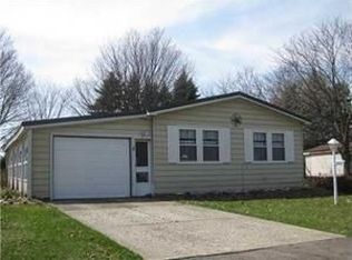 382 Southview Dr, Arcade, NY 14009