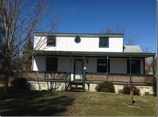 208 Fairview Cir N, Portsmouth, VA 23702