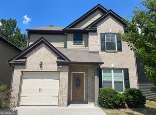 5780 Grande River Rd, College Park, GA 30349