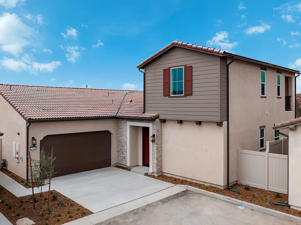 24582 Camino Canoa
