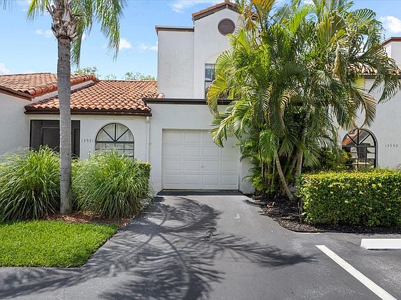2nd image of 13549 Fountain View Boulevard