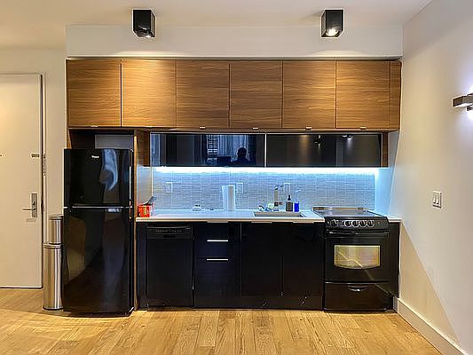 2nd image of 69 Ten Eyck St #1K