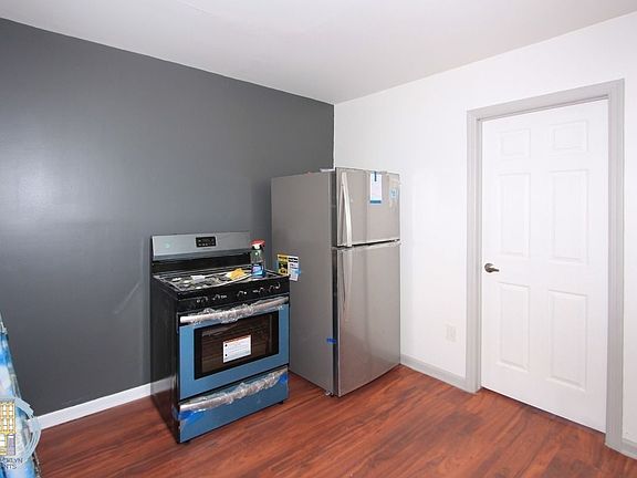 5th image of 1895 Eastern Pkwy #2R