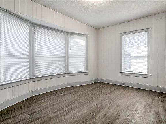 5th image of 1219 Rowland Ave