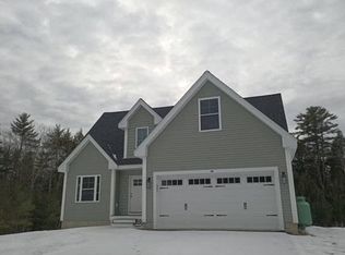 45 Freedom Dr, Rochester, NH 03867