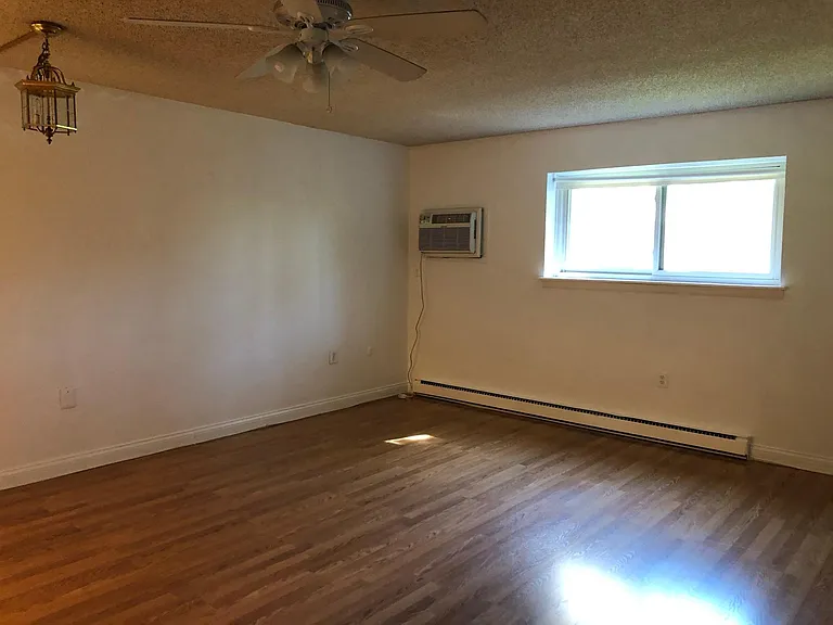 2 Glendale Rd #2 — Photo 19