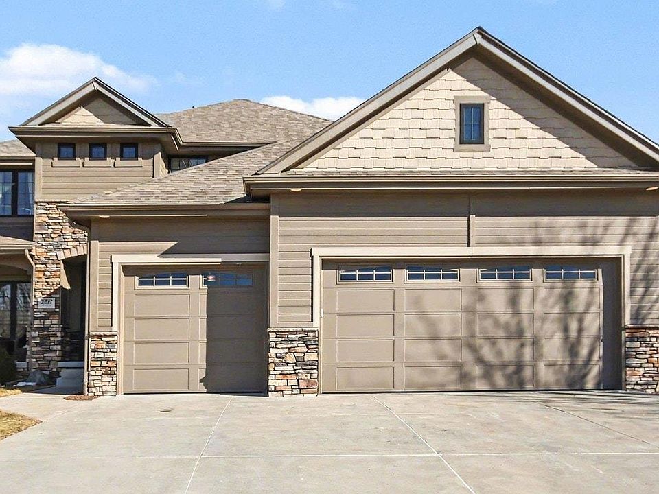 1st image of 2327 N 178th St